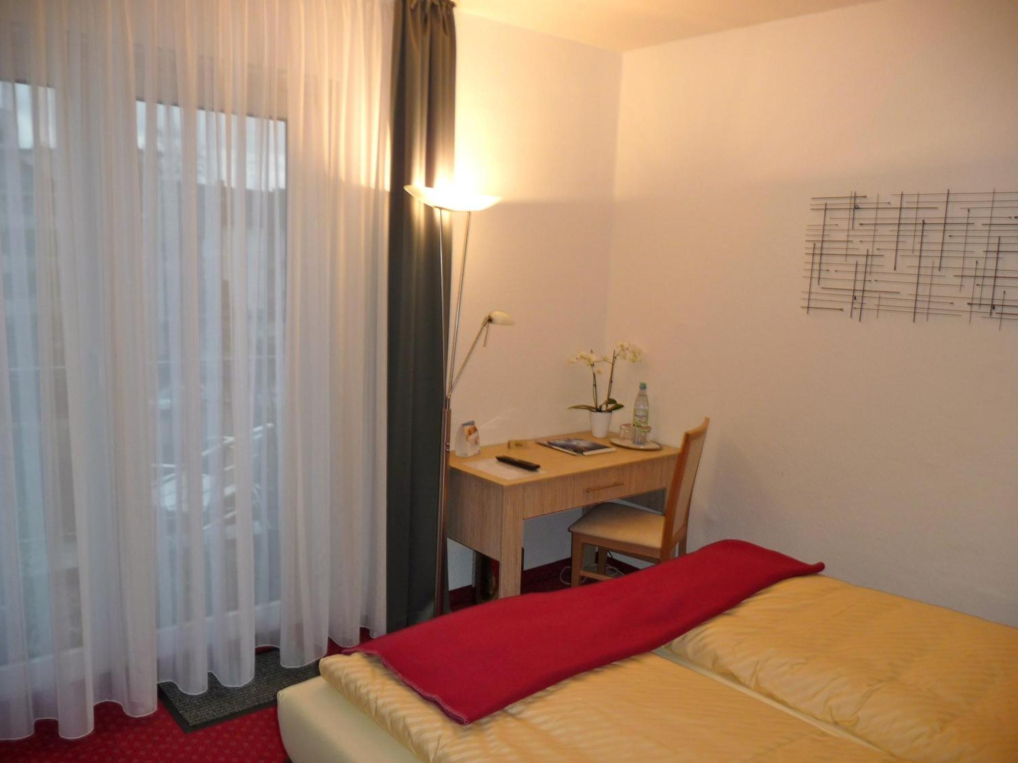 Hotel Sechzehn Leverkusen Luaran gambar