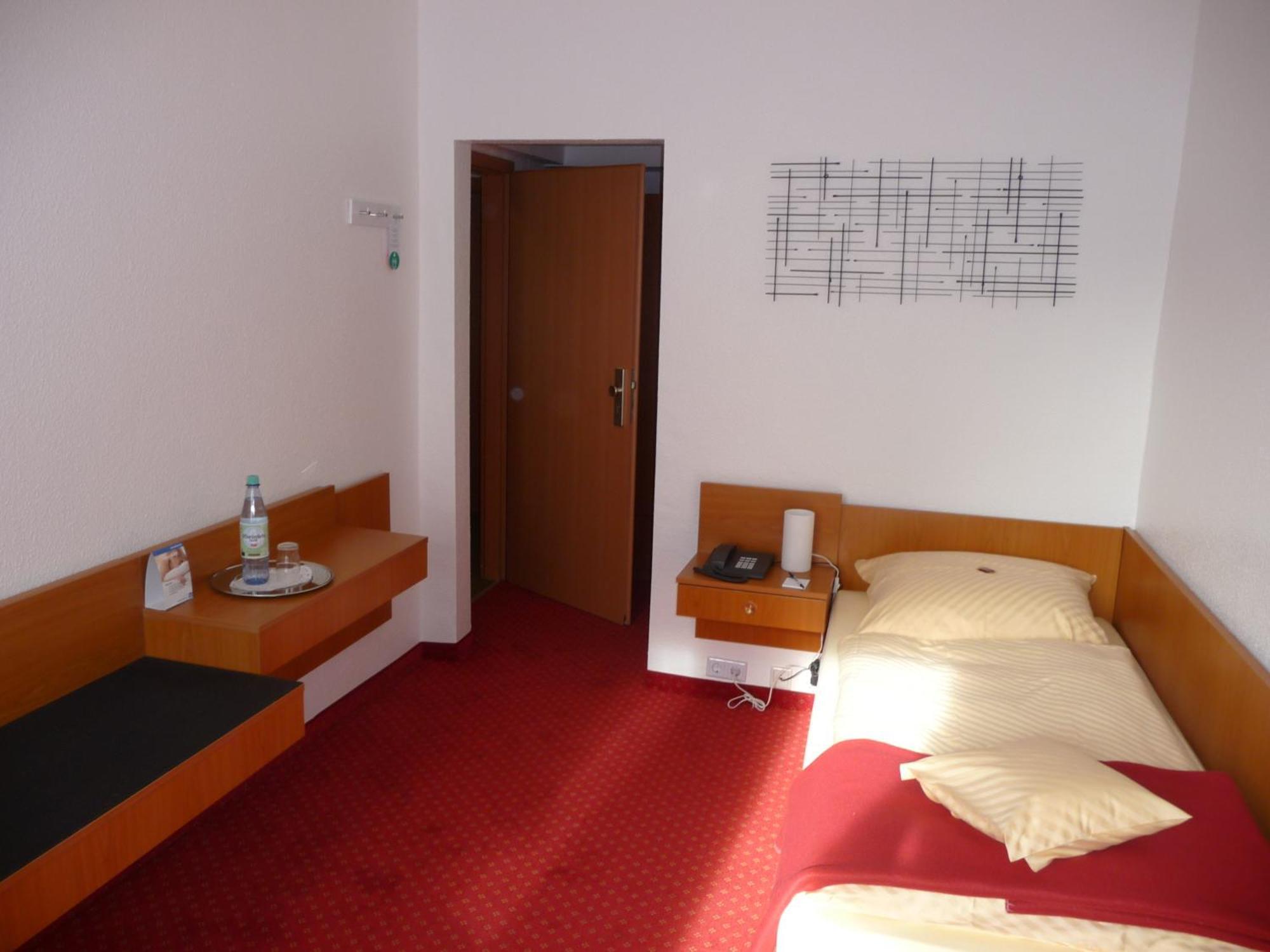 Hotel Sechzehn Leverkusen Luaran gambar