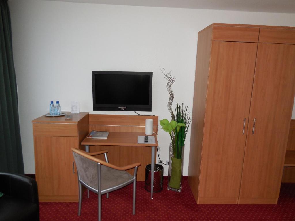 Hotel Sechzehn Leverkusen Bilik gambar