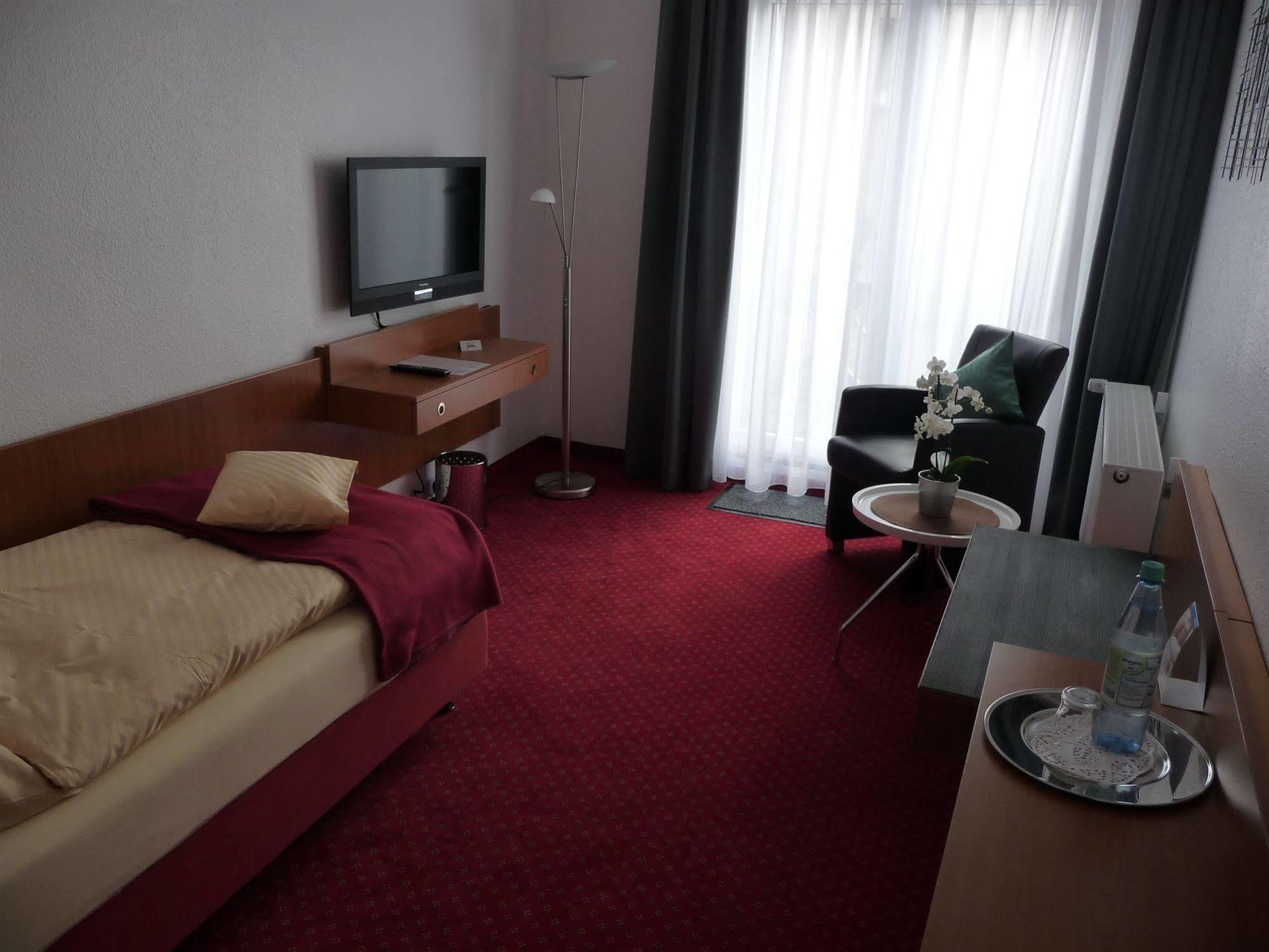 Hotel Sechzehn Leverkusen Luaran gambar