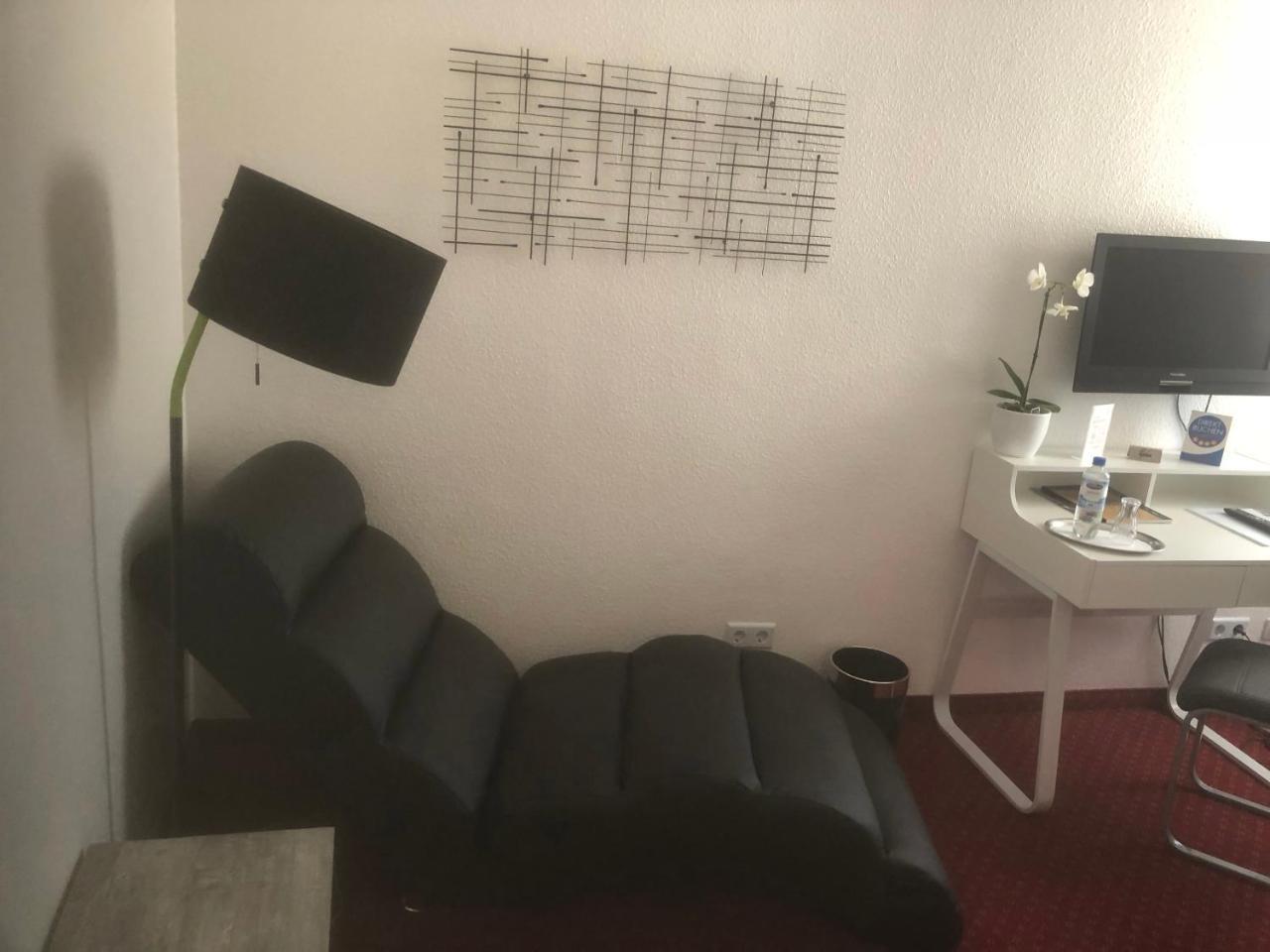 Hotel Sechzehn Leverkusen Luaran gambar